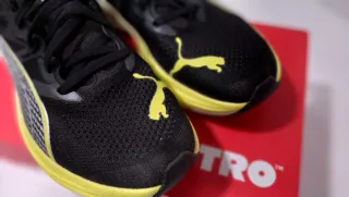 Zapatilla Puma Deviate NITRO 3 Running Negra/Amari