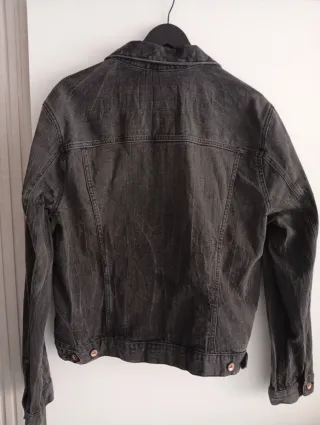 Chaqueta vaquera H&M negra hombre