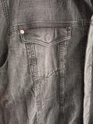 Chaqueta vaquera H&M negra hombre