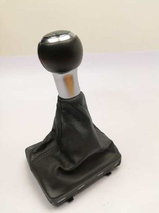 GUARNECIDOS PALANCA CAMBIO AUDI A3 (8V)