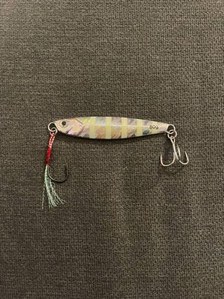 Amostra De Pesca Jig Prateado Listrado 80g 105mm