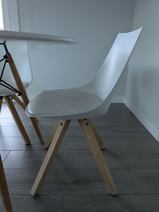 4 Sillas de Cocina Blancas