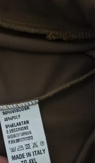 Pantaloni donna marroni con volant