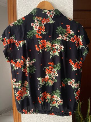 Blusa Camisera Floral Mujer