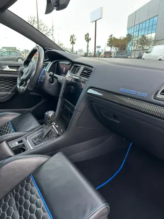 Volkswagen Golf R Unlimited