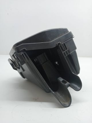 CAJA RELES / FUSIBLES DACIA SANDERO (5)