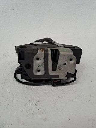 CERRADURA PUERTA DELANTERA IZQUIERDA FORD FOCUS LIM.