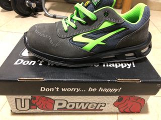 Zapato de seguridad U-Power gris y verde