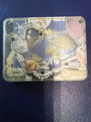 2 Juegos. 1 de agua dinosaurios y juego de bolita