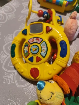 Lote juguetes Bebé: Volante,teléfono,Libro Piano