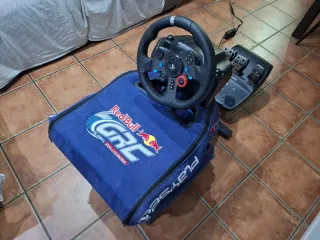 Playseat Redbull GRC Logitech g29