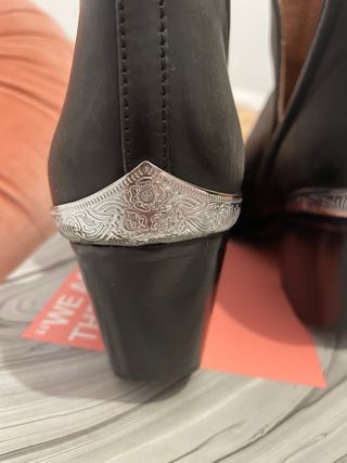 Botines Jeffrey Campbell Negro y plata