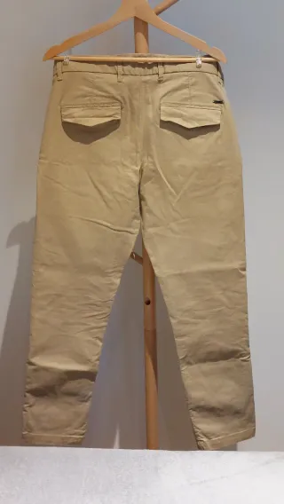 Lote 2 pantalones Mango y Boston Man