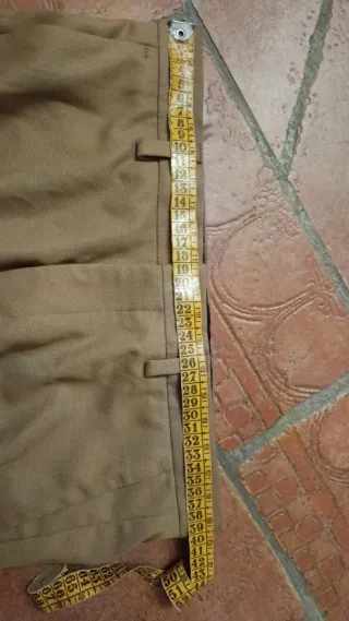 Traje de hombre beige