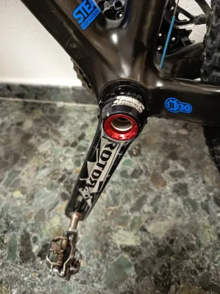 Bicicleta Mondraker Carbono Montaña