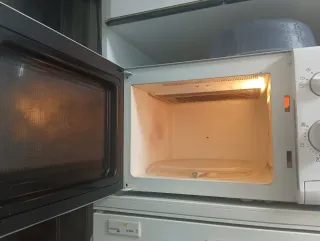 Microondas Sharp Blanco con Grill