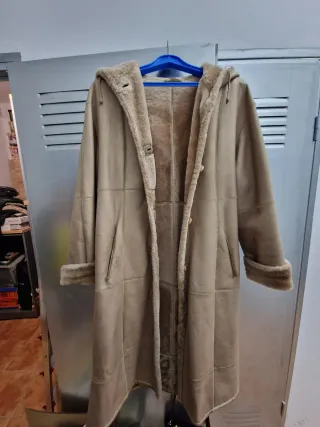 Abrigo Piel Vuelta ZAFERS Talla 44
