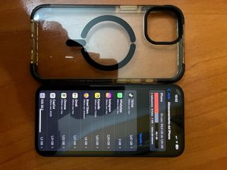 iPhone 13 128GB Face ID y Siri en buenas condicion