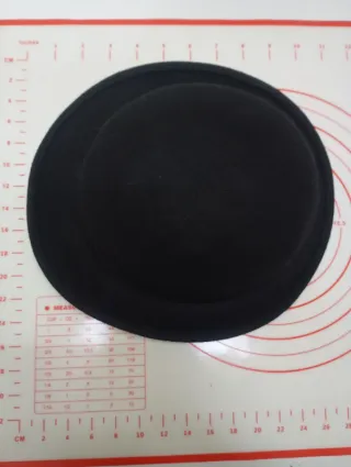 LOTE 5 SOMBREROS DE MUJER