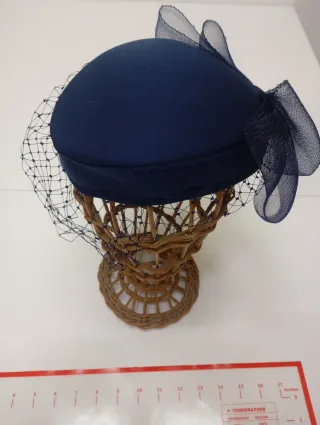 LOTE 5 SOMBREROS DE MUJER