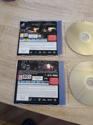 PS4 Dark Souls III y Alien Isolation