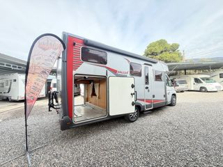 Autocaravana garaje XXL/exclusiva/50000km/2012