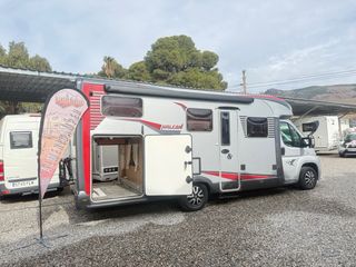 Autocaravana garaje XXL/exclusiva/50000km/2012