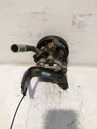 BOMBA DIRECCION NISSAN PATHFINDER (R51)