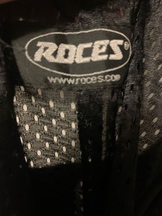 Pantalón corto moto con protecciones