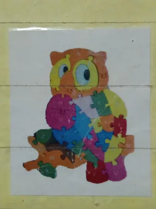 2 Puzzles de madera con letras