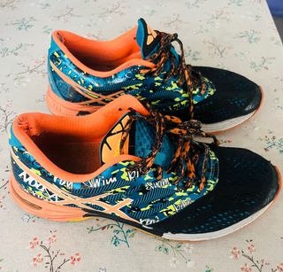 Zapatillas ASICS Running Negro Naranja