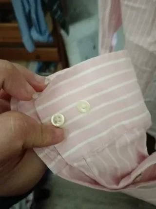 Camisa Gant Rosa Listrada Tamanho M