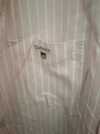 Camisa Gant Rosa Listrada Tamanho M
