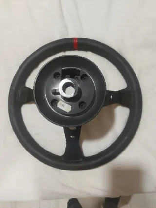 Volante OMP Corsica + piña PSA