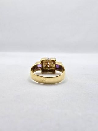 Anillo de oro de 18k piedras, 5.72 g, T-16.