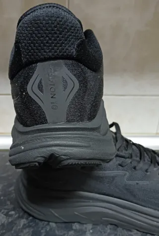 Hoka Clifton 10 Negras Talla 43 1/3