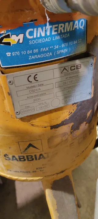 Equipo de chorro de arena y manguera