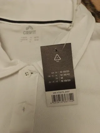 Camiseta blanca con franja negra