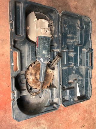 Radial Bosch 230mm con maletín