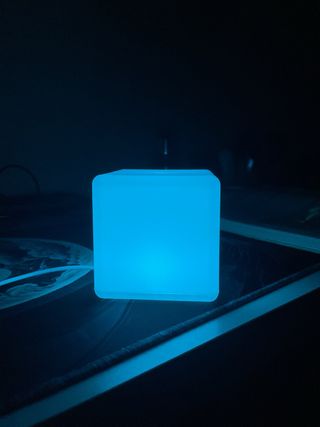 Lámpara LED Cubo Rojo