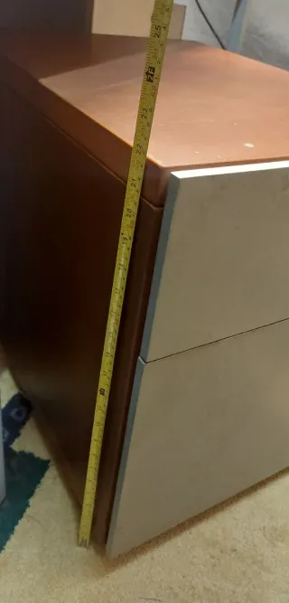 Cajón de oficina madera y metal