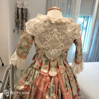 Traje de Fallera Talla 13-14 Años