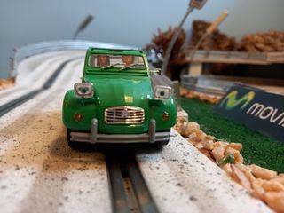 Coche slot Citroën 2CV 1974