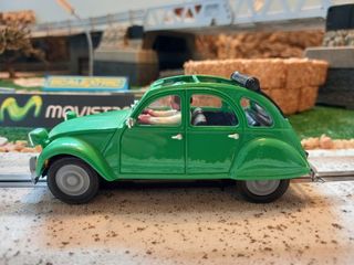 Coche slot Citroën 2CV 1974