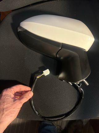 Espejo Toyota Corolla 2019+