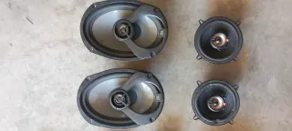 Altavoces JBL Coche