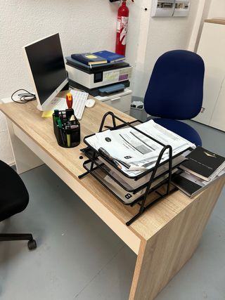 Lote Muebles Exposición Sin Uso