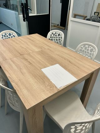 Lote Muebles Exposición Sin Uso