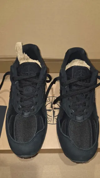 Zapatillas New Balance 991v2 x Stone Island.