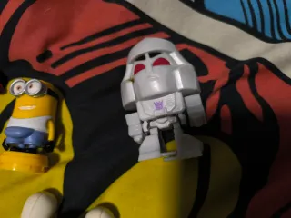 Lote di varie bambole